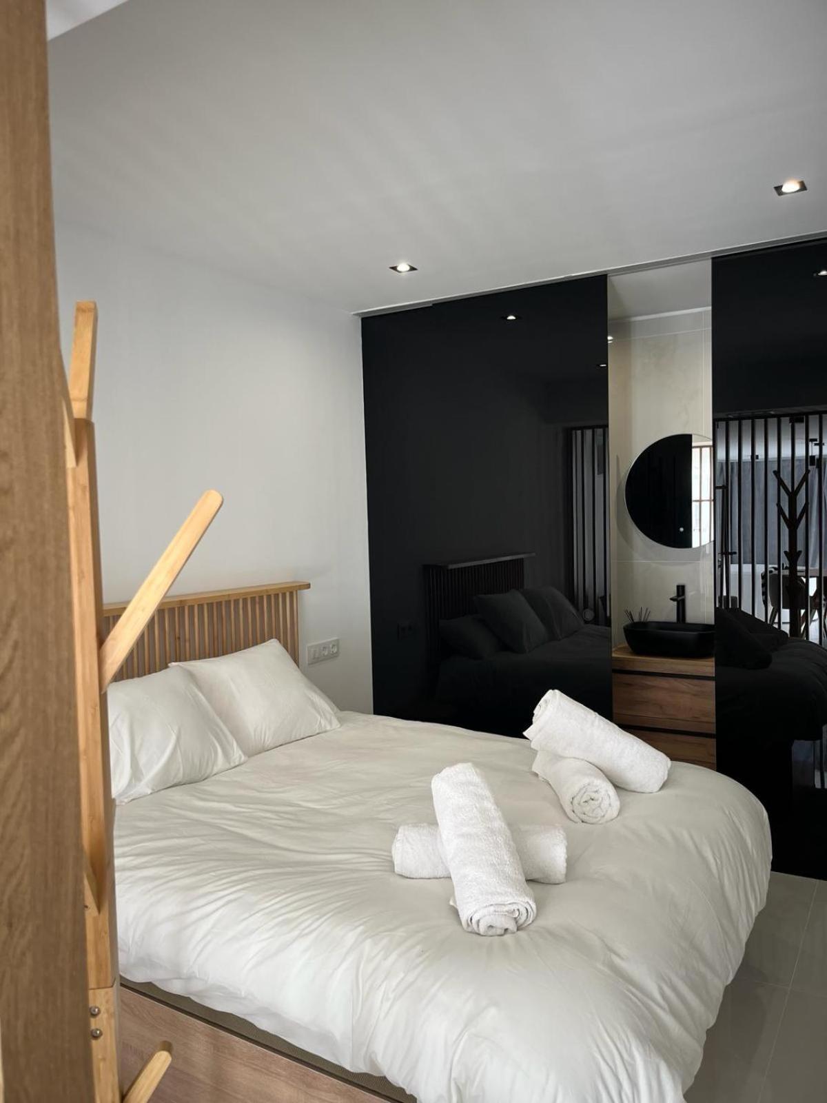 Suite Playamar Con Jacuzzi Torremolinos Esterno foto